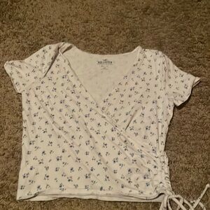 Hollister baby tee cross over